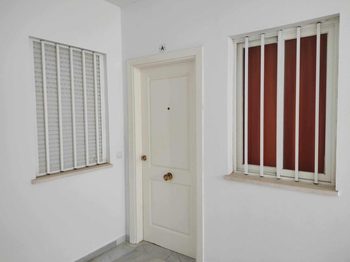 Apartamento Centrico Con Garaje Y Cercano A La Pl Zahara de los Atunes Exteriör bild