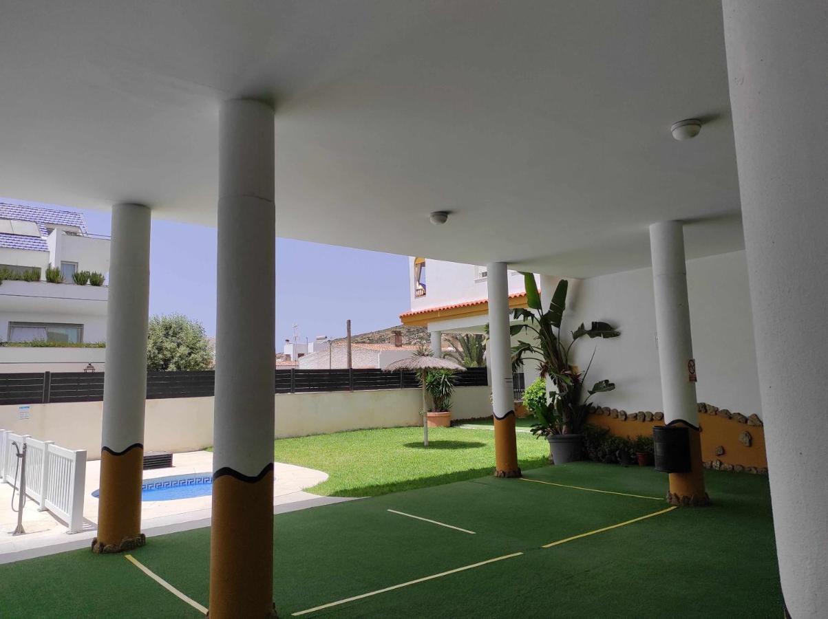 Apartamento Centrico Con Garaje Y Cercano A La Pl Zahara de los Atunes Exteriör bild